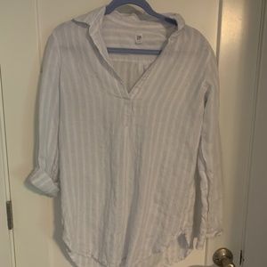 Relaxed linen shirt